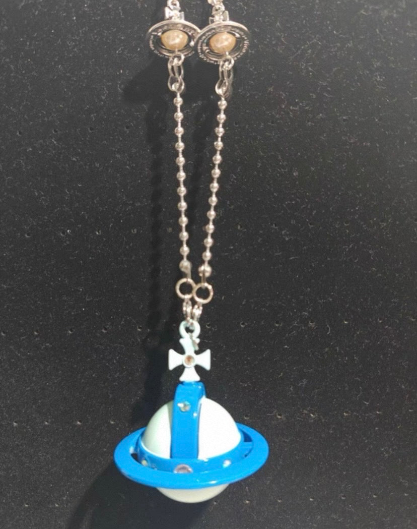 Shins Lighter Colored Orb Necklace (3 Colors)