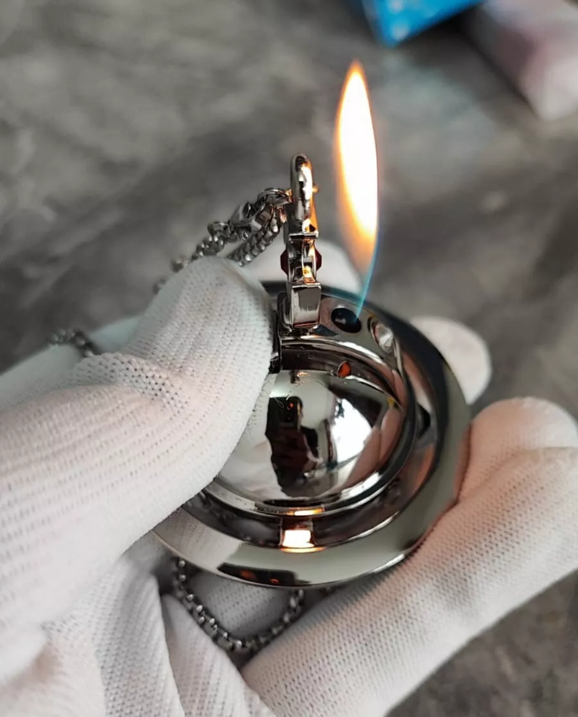 Shins Lighter Orb Necklace Gold & Silver